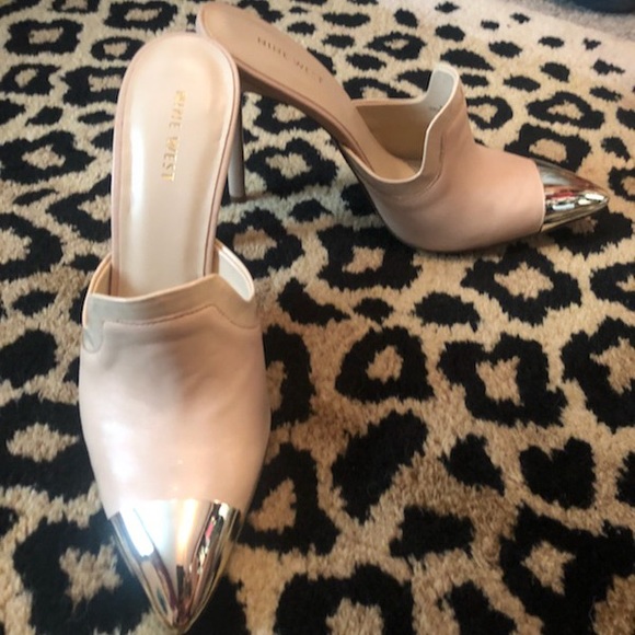 Nine West heels - Picture 2 of 4